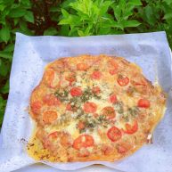 狂野番茄芝士薄底披萨