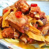 腐竹豆皮烧排骨