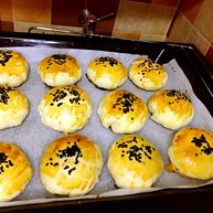 鲜肉榨菜烤包子