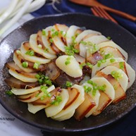 腊肉蒸土豆