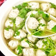 超级鲜美无敌肉丸靓汤