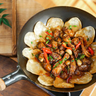 地锅鸡曼食慢语