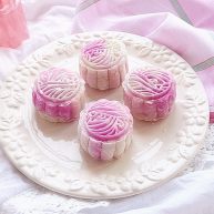 蔓越莓乳酪冰皮月饼