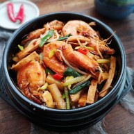 麻辣干锅虾
