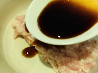 10、肉沫蒸豆腐,加少许酱油