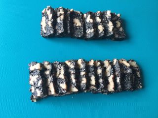 15、自制纯手工阿胶糕,刀工不好请忽略????自己做的就是料足????