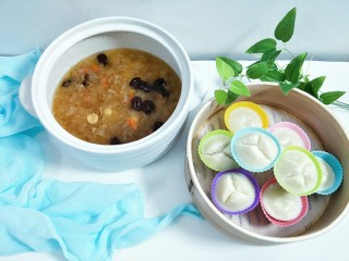 11、椰香米糕&红枣莲子银耳汤,一锅搞定