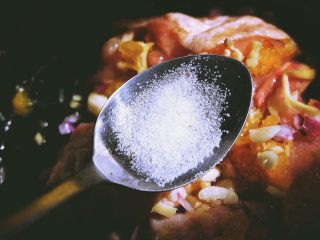 14、春日小清新 香橙煎鸡肉,放入盐