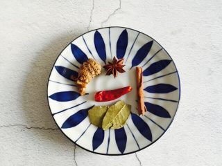 3、大寒养生汤+羊肉煲,当归、八角、辣椒、香叶、桂皮