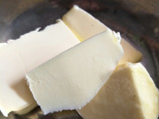 3、肉桂面包卷,黄油提前软后