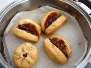 17、中式点心红糖夹心馒头,十五分钟后美味就开锅啦~手贱的包了个包子(⊙o⊙)不要嘲笑我的褶皱~