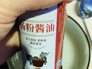 5、蒜蓉小油菜,加少许酱油；