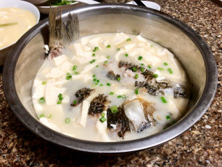 21、奶白鲫鱼豆腐汤➕朝看白水暮青山,成品