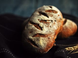 12、免揉黑糖干果软欧包,麦香满屋时