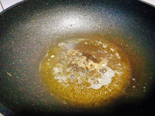 9、糖醋菜+糖醋红鲫鱼,刚才煎鱼的油再次烧热