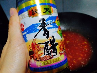 13、糖醋菜+糖醋红鲫鱼,滴几滴香醋