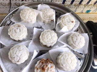 21、山药红枣糕,时间到了焖2分钟开盖取出来