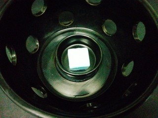 16、#感恩节食谱#黑山羊腿肉煲萝卜汤,酒精块，非常方便