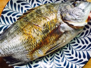 5、美味家烧+红烧鱼,腌制十分钟