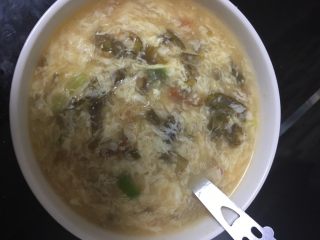 19、#宝宝辅食#彩色香甜红枣发糕,搭配番茄紫菜蛋花汤，宝宝的晚餐就可以了！