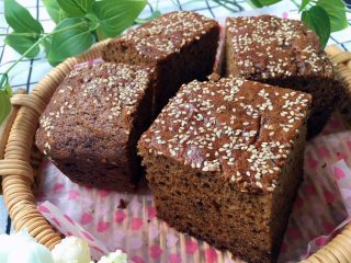 25、香甜枣泥糕,切块开动吧