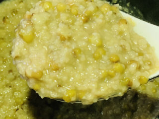 13、绿豆小米粥,盛起
