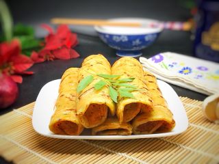 18、做饼+黑胡椒胡萝卜煎饼,充足的营养,满足一天的消耗。