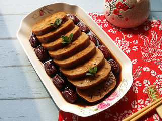 13、#为家乡菜爆灯#红枣糯米藕,热吃、凉吃都好吃