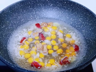 10、养生红糖南瓜酒酿圆子~驱寒暖宫,水烧开后下去南瓜小圆子!