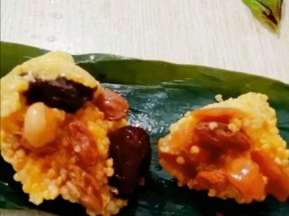 10、红枣花生葡萄干粽子,红枣花生粽子