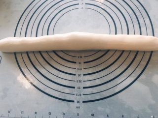 5、抹茶麻薯软欧,揉好的麻薯面团