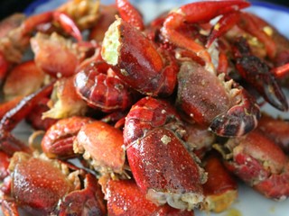 14、≈湖北油焖大虾≈,盛出备用