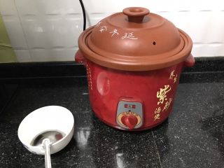 12、莲子薏米冬瓜老鸭汤,炖足六个钟，铛铛铛～准备开吃！