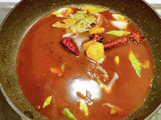 13、电饭煲焖鸡,大火煮开转小火