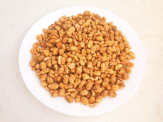 21、盐焗花生米,盐焗花生出锅了~