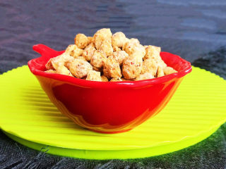 24、盐焗花生米,追剧必备的小零食~