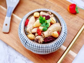 18、白果炖鸡,成品一