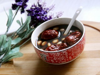 17、红糖花生大枣汤,甜甜的好喝