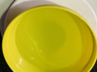 6、红枣面包,称清水100克，也可以用牛奶代替；