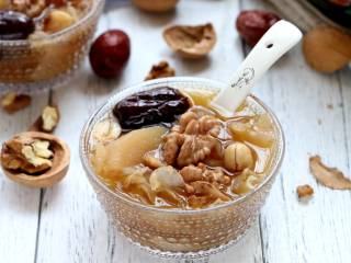 12、营养雪梨汤,全家都可以分享啦