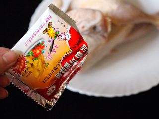 2、盐焗鸡,滋补好盐焗鸡粉