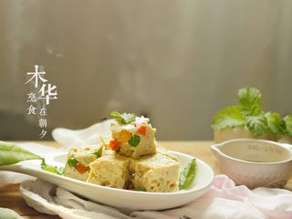 16、快手减脂餐，杂蔬鸡肉小方,成品，可以直接吃，也有粘沙拉酱吃。