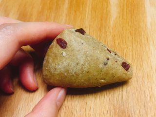 12、全麦司康~超简单无油低脂版,放入司康180度15分钟左右出炉 萌萌哒~