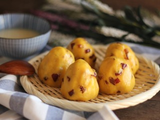 13、红枣奶香窝头,出锅就可以享用啦搭配小米棒碴粥，美美哒～