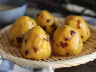 14、红枣奶香窝头,香甜的粗粮，营养又健康。