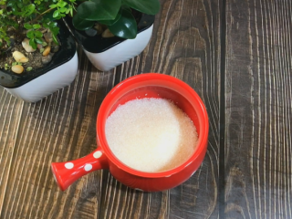 4、糖醋蒜,白糖4两