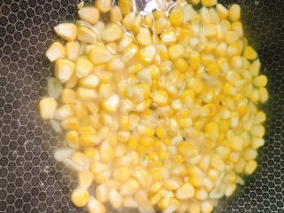 4、金玉满堂,加入少许清水