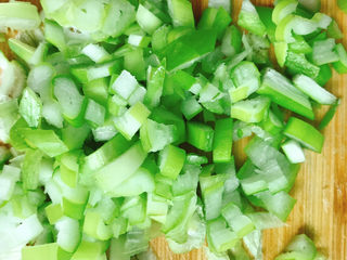 8、金玉满堂,切碎