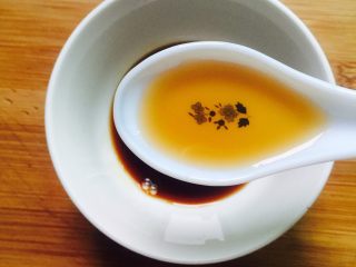 9、粤式清蒸鳓鱼,一勺料酒