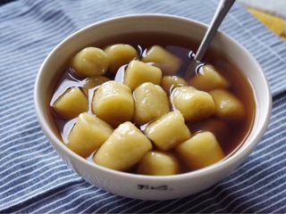 14、超超超超详细的芋圆教程,想要养生的话，加红糖水也是不错的~